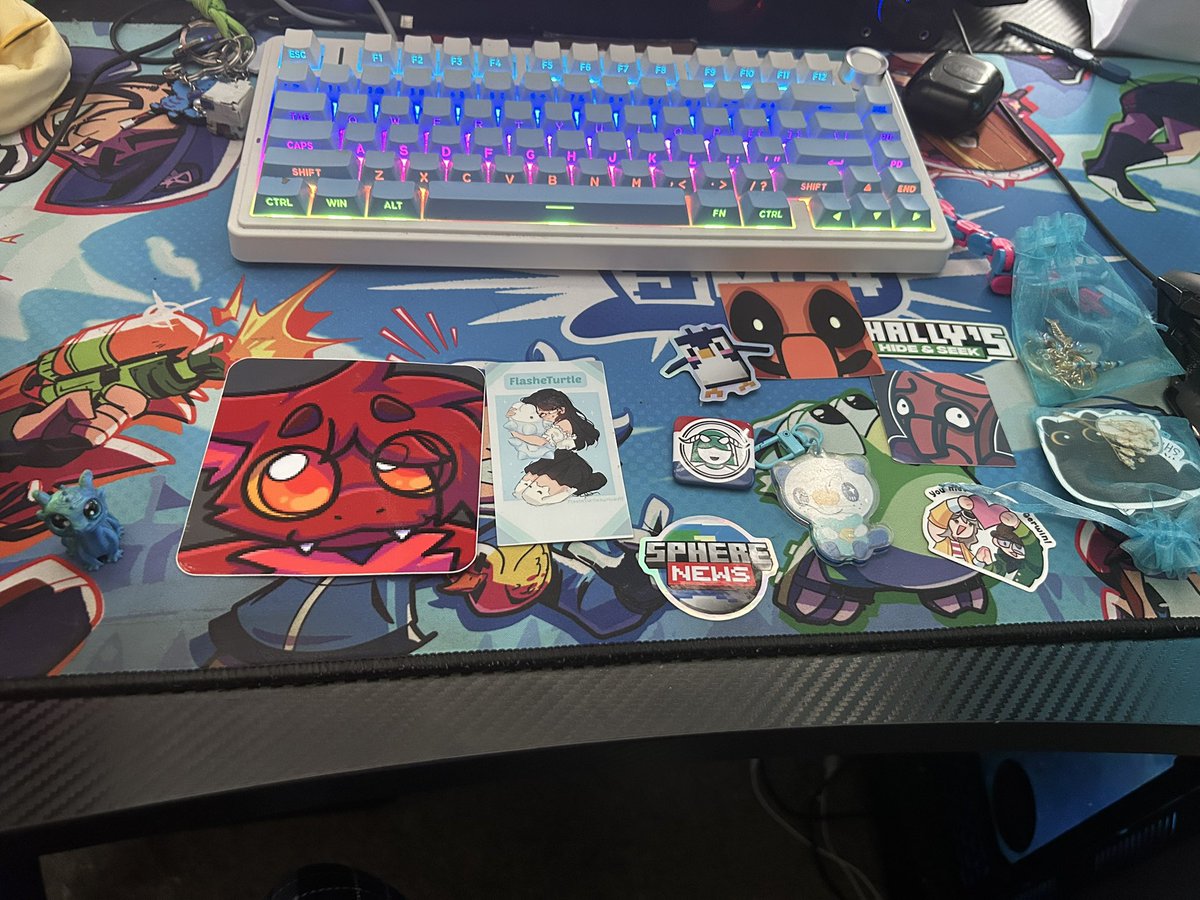 Finmin_'s tweet photo. And with that the trip is over

Genuinely going to rotterdam and twitchcon has been the thing i look forward to most in the year and it never fails to make me smile :)

If you said hello, signed my badge and or gave me a gift, thank you so much :)

Until next year o7 https://t.co/3OL714onPZ