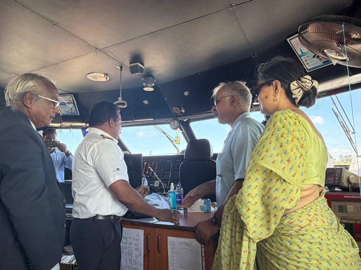 santjha's tweet photo. Connecting 🇮🇳-🇱🇰 Shores!

Visited the Passenger Ferry service operating between Nagapattinam in 🇮🇳 and Kankesanthurai (KKS) in 🇱🇰.

To support operational sustainability, India is providing a Viability Gap Funding mechanism amounting to over LKR 300 million annually for the ferry's operation.

Also discussed requirements for the KKS modernization project, for which 🇮🇳 has committed USD 61.5 million to upgrade the harbour and boost regional trade and tourism.🤝

@MEAIndia
@IndianDiplomacy
@IndiainSL
@DDNewslive
@airnewsalerts
@dpa_mea