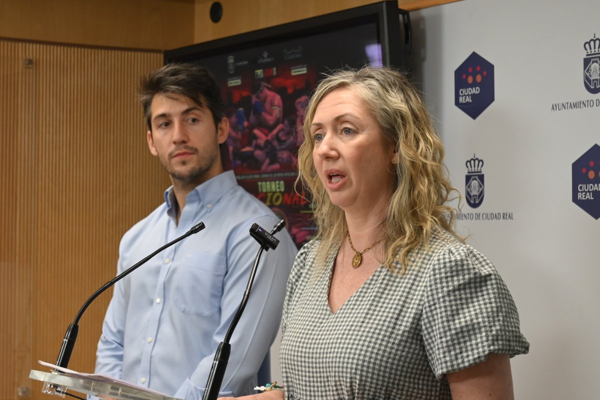 VOXDipuCR's tweet photo. Ciudad Real vuelve a ser sede del deporte nacional.

Más de 300 participantes competirán este fin de semana en un Open con Muay Thai, grappling, equipos y MMA.

Deporte base, valores, turismo, hostelería y comercio.

@pa_saldanha: "Eso también es impulsar la provincia". https://t.co/GkOwrlm76r