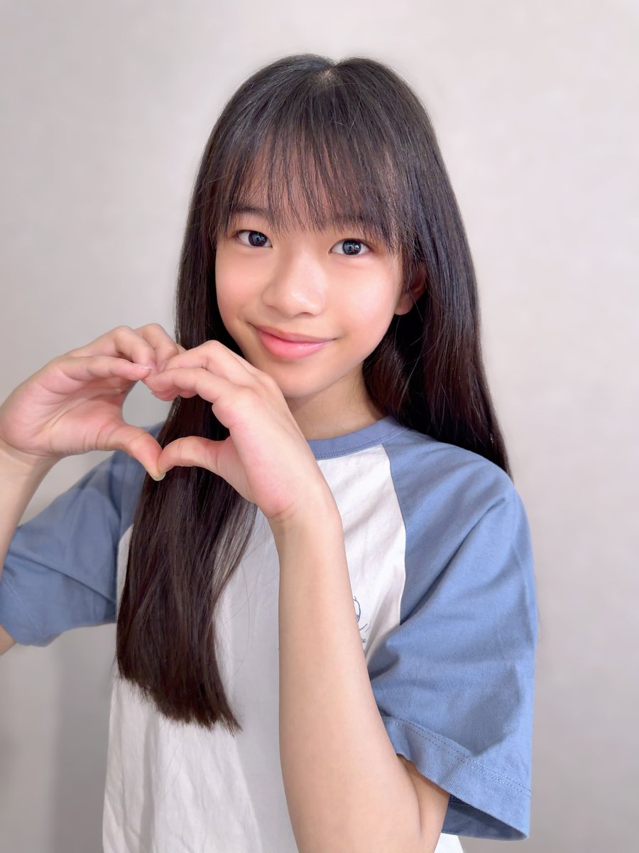 DP_KOTOHA's tweet photo. こんばんこっちゃん🐣
今日の芸術鑑賞会は中止だって(*´．．)ｼｮﾎﾞﾘ
でも週末はｼﾞｭｰﾝﾌﾞﾗｲﾄﾞに定期公演vol.2❣️楽しみいっぱいだぁ💓
6/14(日）には #アイゲキ さんに出演させていただきます🎤💕

今日も一日おつかれ様でした✨
また明日♡̆̈

#琴晴 #DIANNAプロジェクト東京練習生 #js6 https://t.co/arRoWpbXx7