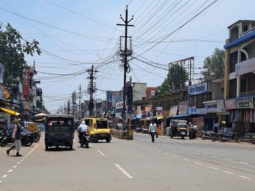 IndexofGujarat's tweet photo. Gujarat Wire Free City Mission Approved 😍

🔹 46,000 km overhead lines 

All lines to go underground by 2030 https://t.co/Dnd2ZnKYOp