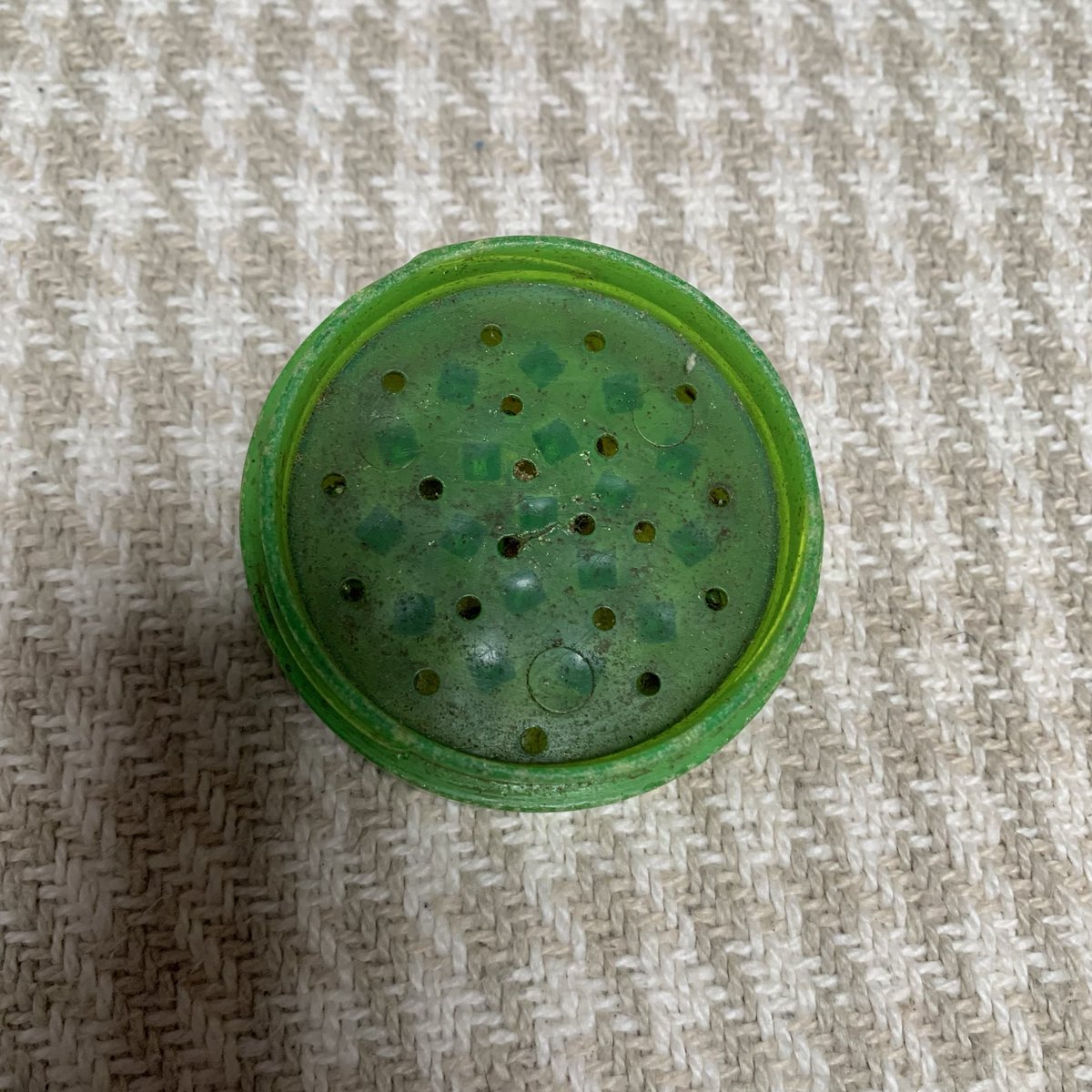 skunkcityseeds's tweet photo. I’ve had this grinder since I was 13 years old 🤣 serious relict! 🍃 #oldaf https://t.co/h31J9jVsG9