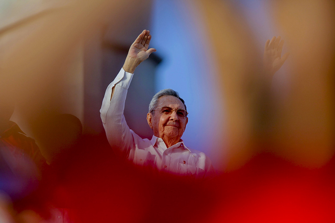 SalvadorValdesM's tweet photo. ¡Honor y gloria al General de Ejército Raúl Castro en su cumpleaños! Continuador de la obra de Fidel, defensor del socialismo y ejemplo de dignidad y rebeldía. Su liderazgo forjó resistencia, victorias y soberanía para Cuba. ¡Viva Raúl! ¡Viva la Revolución! https://t.co/R6vzSK3k1F
