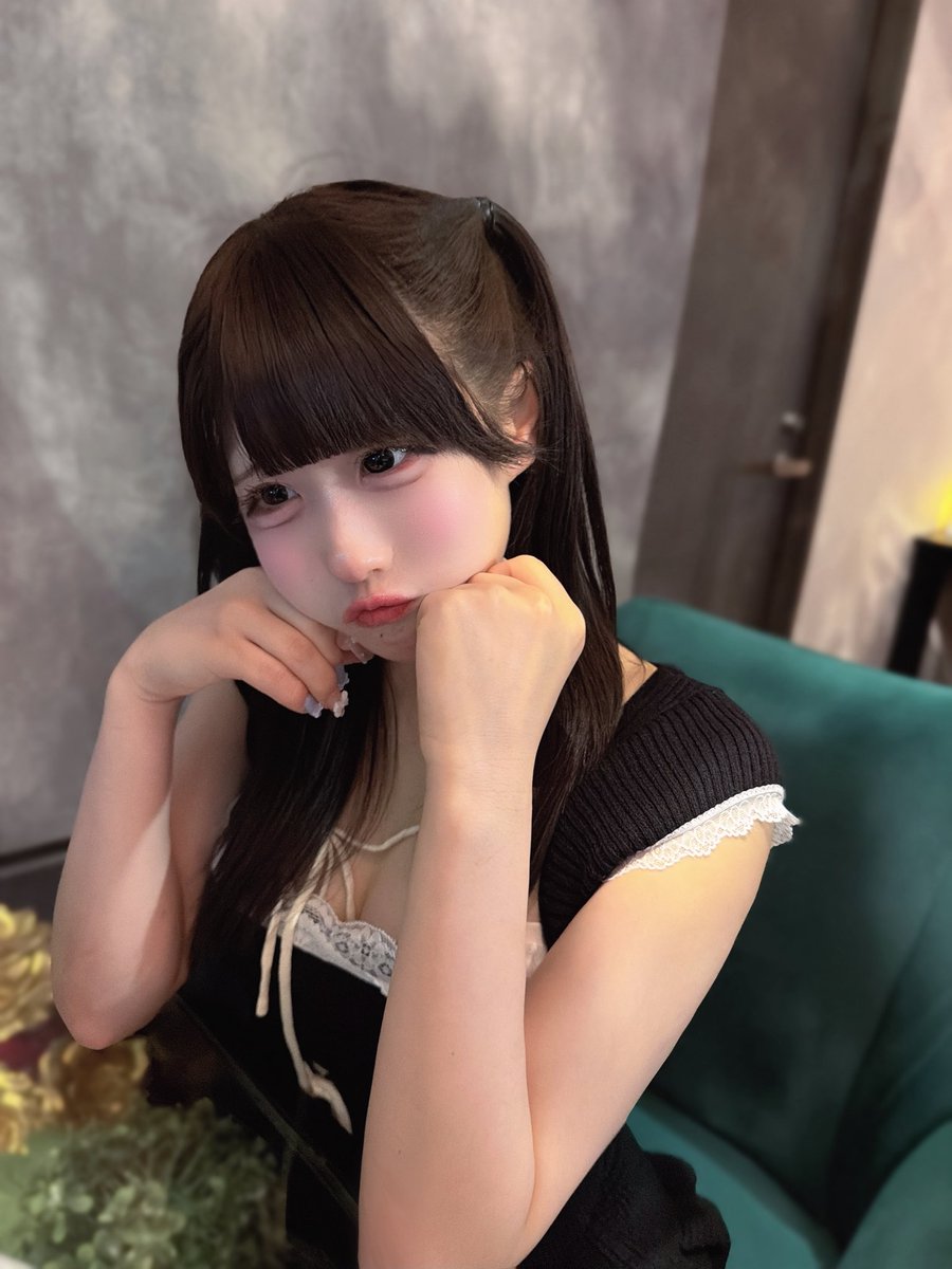 aqa_yuika's tweet photo. 何を考えてるでしょう❔💭 https://t.co/C8Q5MJoV4q