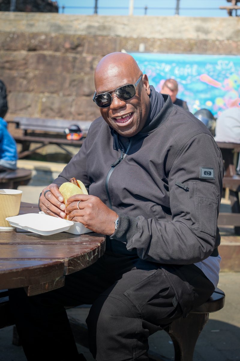 TomBoomBox's tweet photo. This time last week I spent the day riding motorcycles around a sunny Isle of Man with the legend Carl Cox. 

Here's what he had to say about his love for the island and @ttracesofficial, over a kipper bap at Peel: https://t.co/srFMqPwEbh #CarlCox #IOMTT https://t.co/Ri4gCObGtF