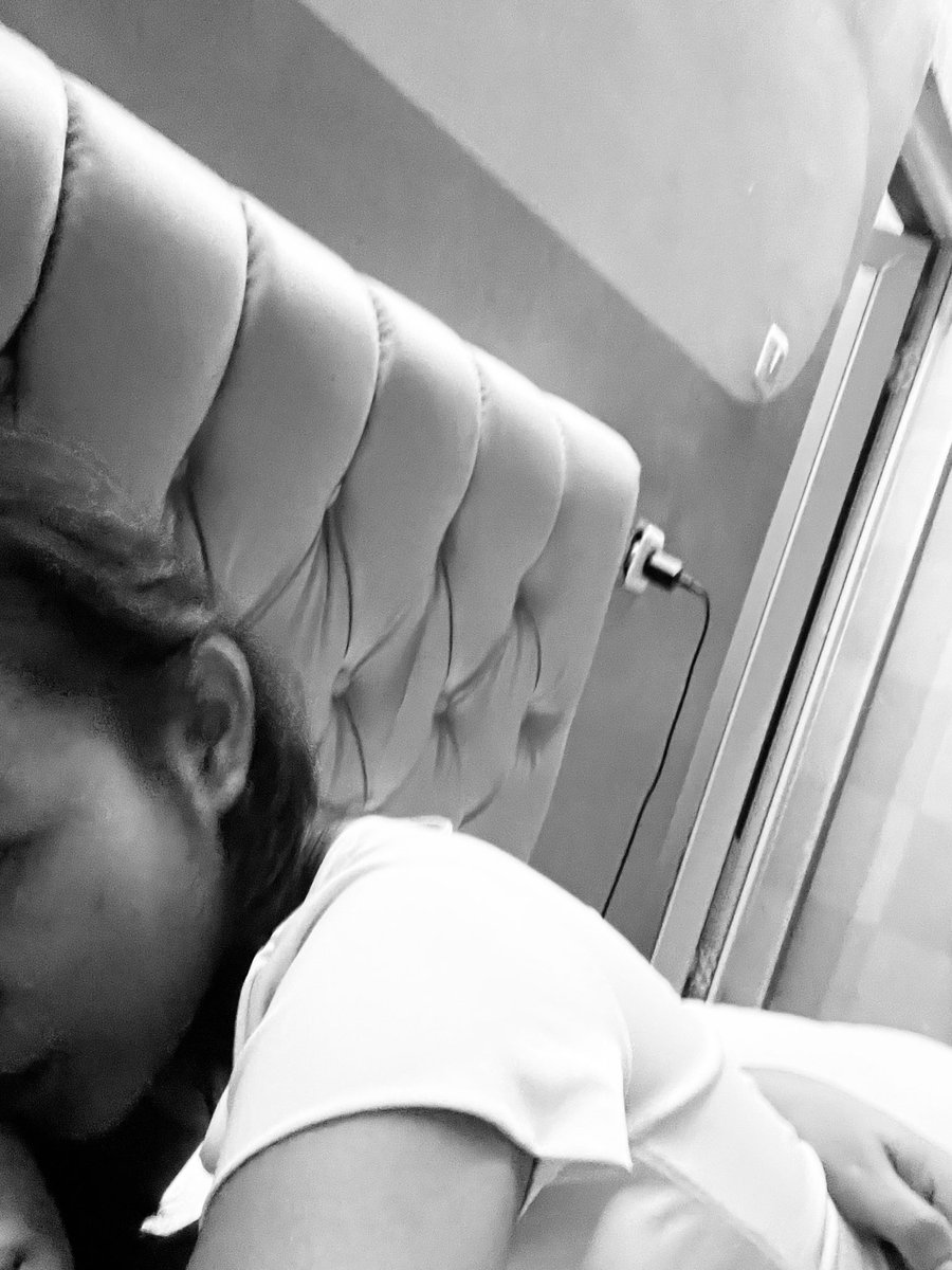 alsyaa____'s tweet photo. 6 month we together, i just love and sometimes hate, every moment with you its not easy to find someone can understand me 100%,i work in high stress environments sometimes my mood is not good😂 thanks for understanding me and being my friend of life, love you😘🤍 @latteshakee https://t.co/HejGTjxHaN