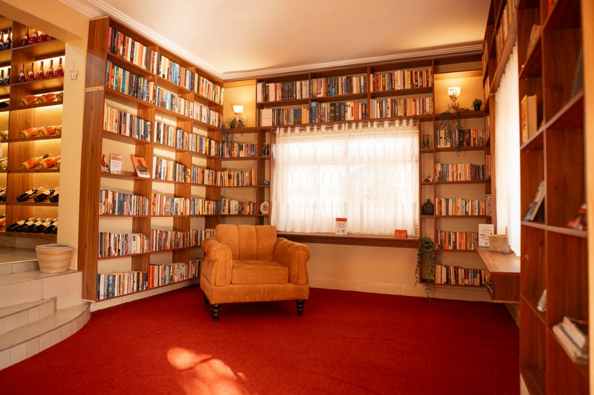 like_a_gem's tweet photo. If you're a reader, the Qweshunga book bar @QBookBar has opened up just for you. And you can even order a glass (or bottle) of your favorite wine while at it. It's the perfect passtime in the most beautiful space! Check it out off Kigobe Road, Ntinda, next to Arch Apartments. https://t.co/8svuBVu1vc