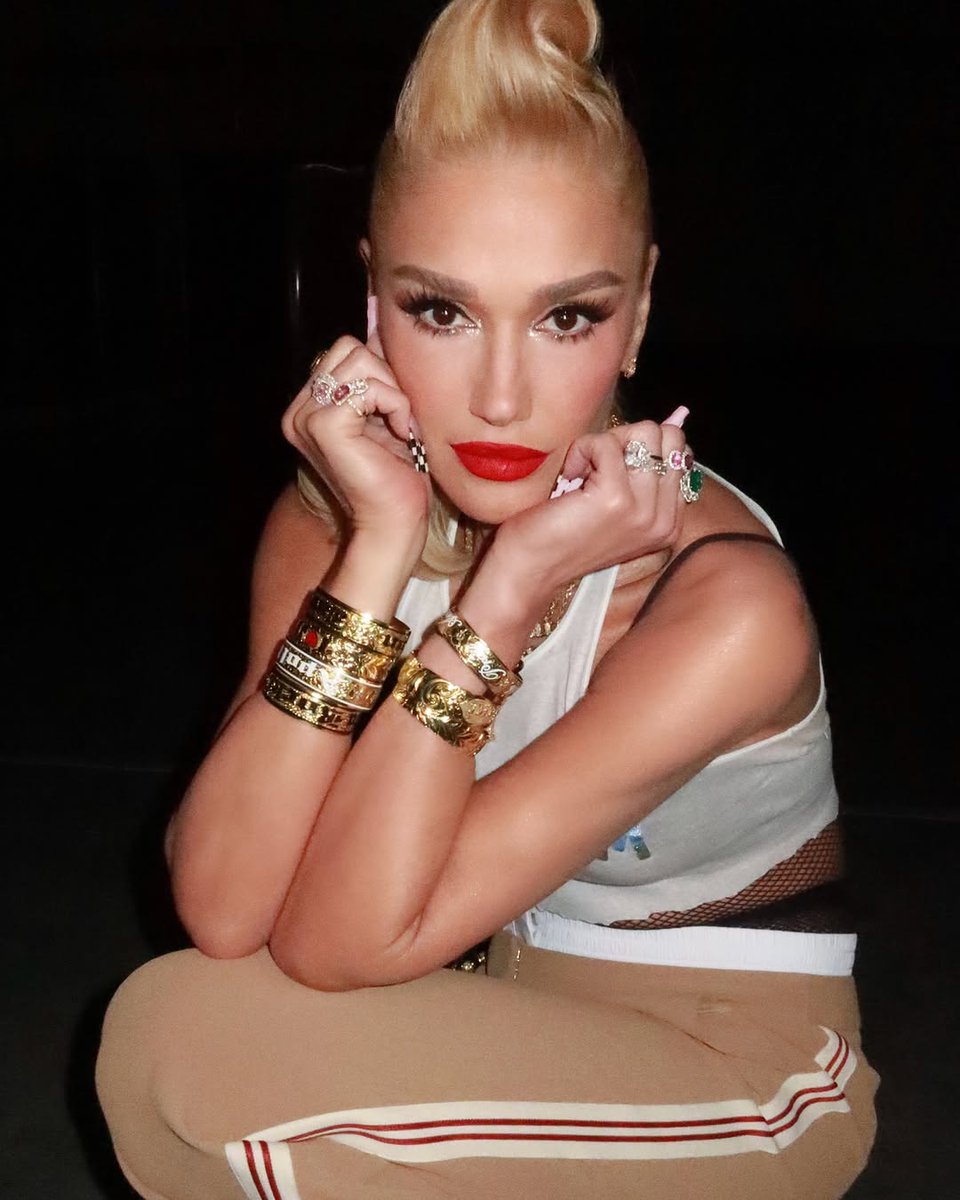 NoDoubtMexico's tweet photo. #Gwensday https://t.co/0mEZWCzVCK