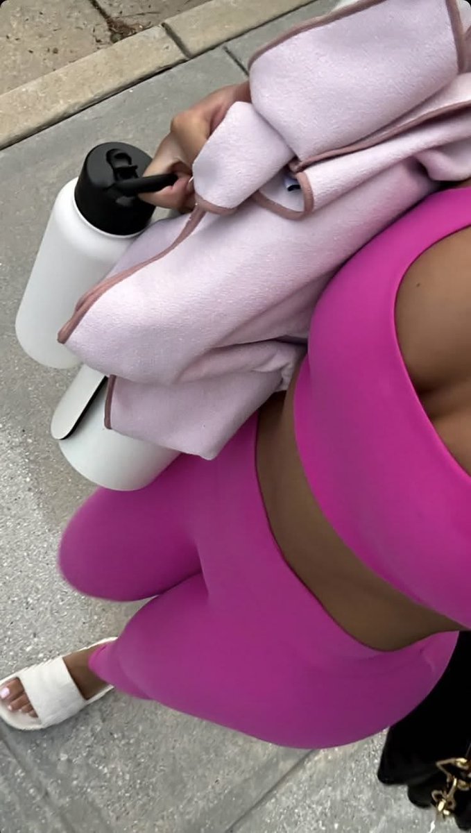 DominaVX's tweet photo. Gym fit looked too good to keep quiet 😌
Provider men need only respond. https://t.co/b2NH3ELgaG