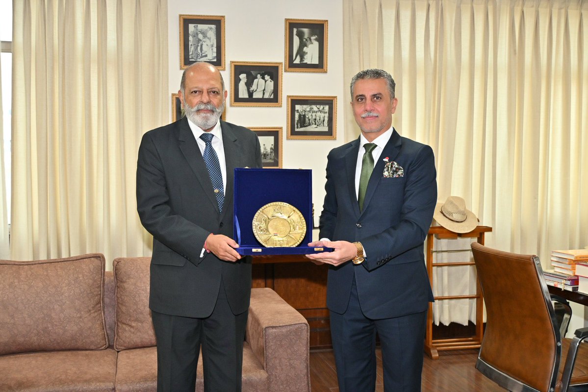 IDSAIndia's tweet photo. Mr Oday Hatim Mohammaed, Charge d’affaires, Embassy of the Republic of #Iraq , called on DG @SujanChinoy for an exchange of views on bilateral and regional issues. https://t.co/YYjUyKwQYj
