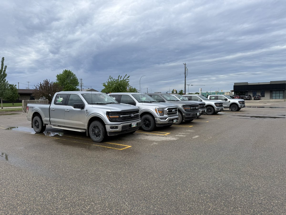 field2fieldag's tweet photo. How do you know it rained without saying it rained? When the agronomy team gets together to regroup and plan. #TheFleet #Scout2026 https://t.co/cSVTDOoaxk