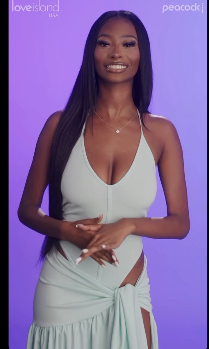 DressedDailyy's tweet photo. Trinity wearing Cuocoo Atacama Fresh Breath Dress on #loveislandusa https://t.co/iHa3F3Cnci