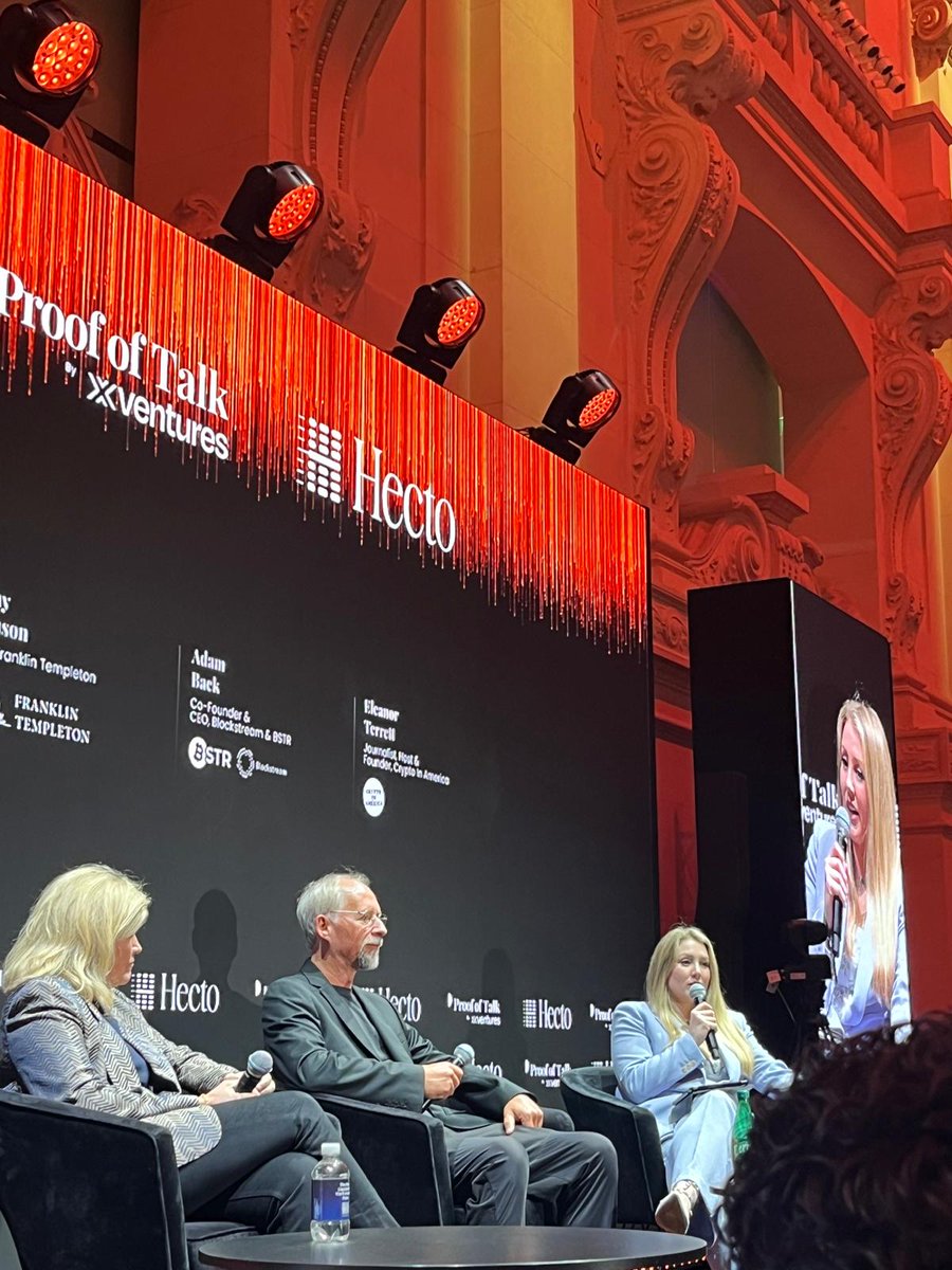 DarBlockchain's tweet photo. Our CEO @Mohamed_Mnif  is in Paris for @proofoftalk 2026.

Panels went straight into the core topics: tokenised markets, stablecoins, credit, distribution, and institutional finance moving on-chain.

@RobinhoodApp, @BlackRock, @aave, @Bloomberg, @coinbase AM, @Citi, @FasanaraDigital, same room, same direction: financial rails are being rebuilt.