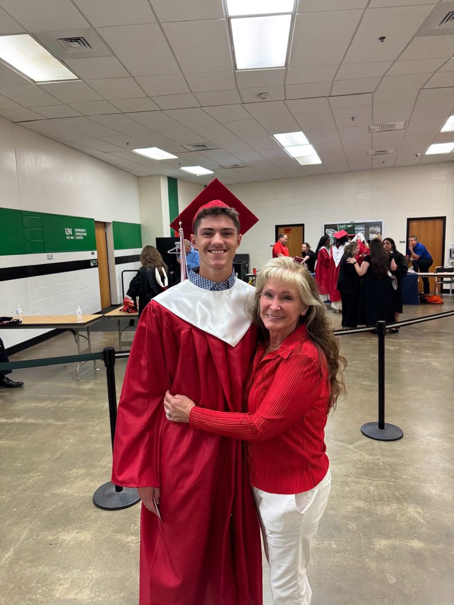 NHSTexans's tweet photo. Northwest High School Class of 2026 Graduation!!🎓❤️🤍 #Flagship #NextEpisode #classof2026

https://t.co/NXalztfeN8 https://t.co/I1wwzz5vhh
