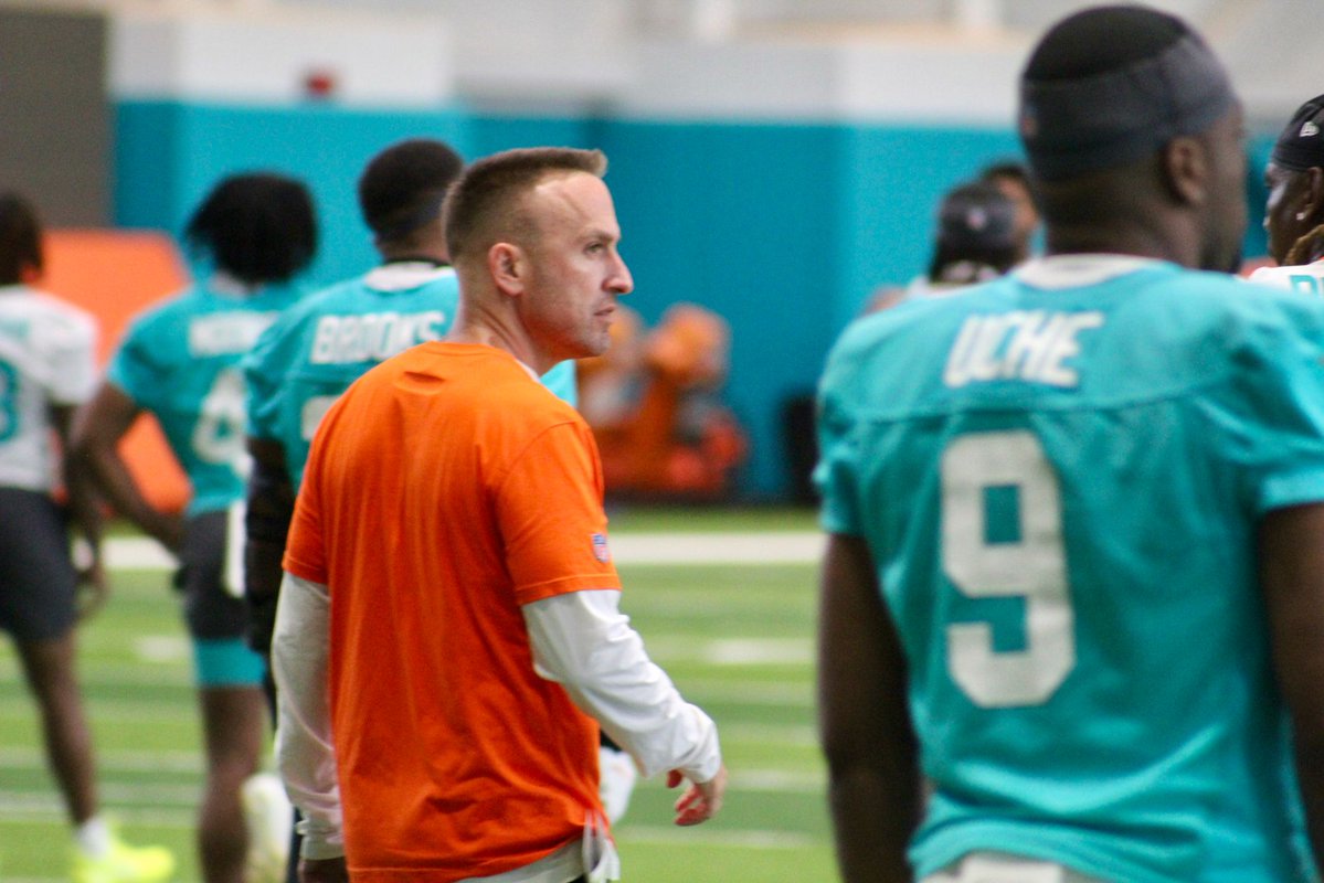 Marcel_LJ's tweet photo. Dolphins CB Juju Brents said HC Jeff Hafley is a defensive backs “guru” who’s typically very involved with the team’s DBs at practice https://t.co/SNR1Xmtbx1