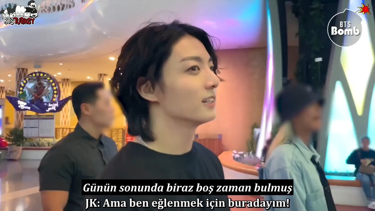 BTSTurkey's tweet photo. [ÇEVİRİ] [09.07.2024] [BANGTAN BOMB] Jung Kook Unwinds in Qatar

Çeviri&amp;Zamanlama: seysuma
Kontrol: noli

👉 https://t.co/CtECHrMdMV

İyi seyirler~ 🏊‍♀️🎳🎡 https://t.co/09nnilQrme