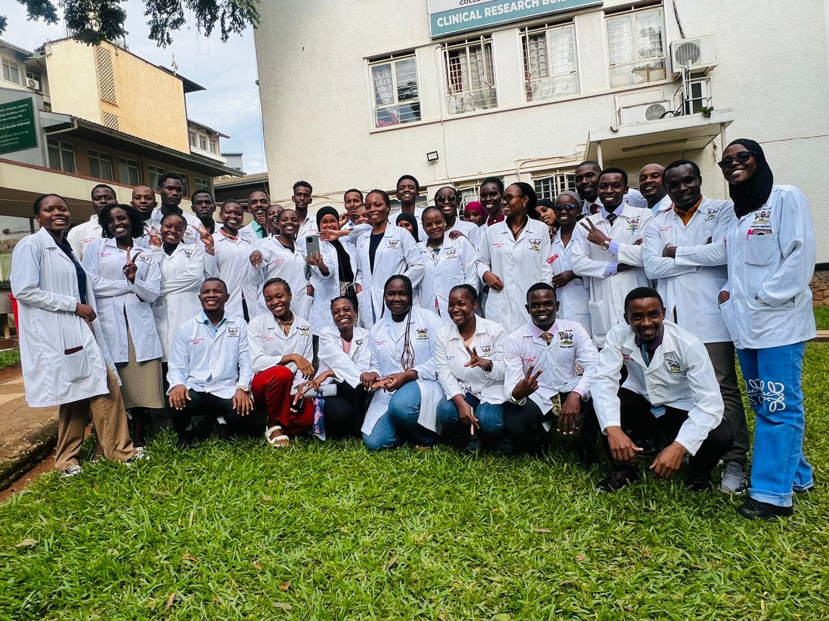 Makerere_Medics's tweet photo. New doctors on the block🔥
Congratulations to the MBChB Class of 2027 on completing your 5-year medical school journey.
 We wish you the very best along your professional journey. https://t.co/7fIz6ATLlR