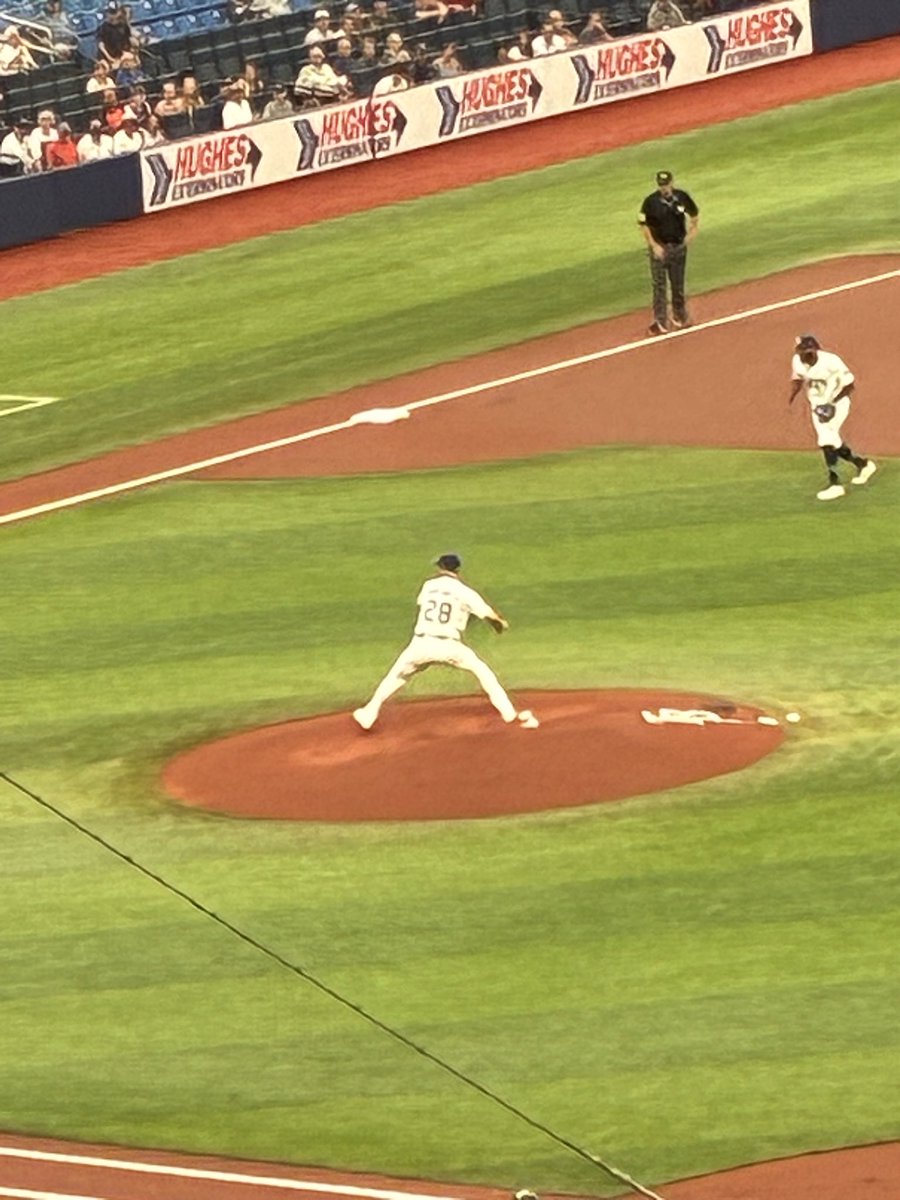 HitShow's tweet photo. Scouting Martinez 2day @AndyCleves_ https://t.co/QK6FH7PT8z