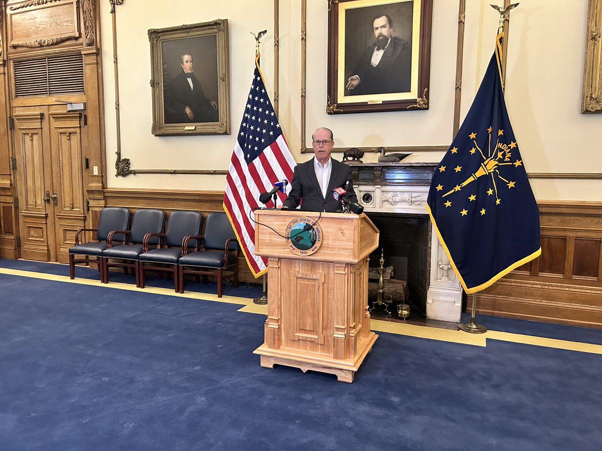 Hannah__Adamson's tweet photo. BREAKING: @GovBraun will extend Indiana’s gas tax holiday for another 30 days. Per @GasBuddy, the average price for gas in the state is $3.56 per gallon. Details on Gov. Braun’s decision coming up tonight on @FOX59 &amp; @CBS4Indy. https://t.co/CllyUGghld