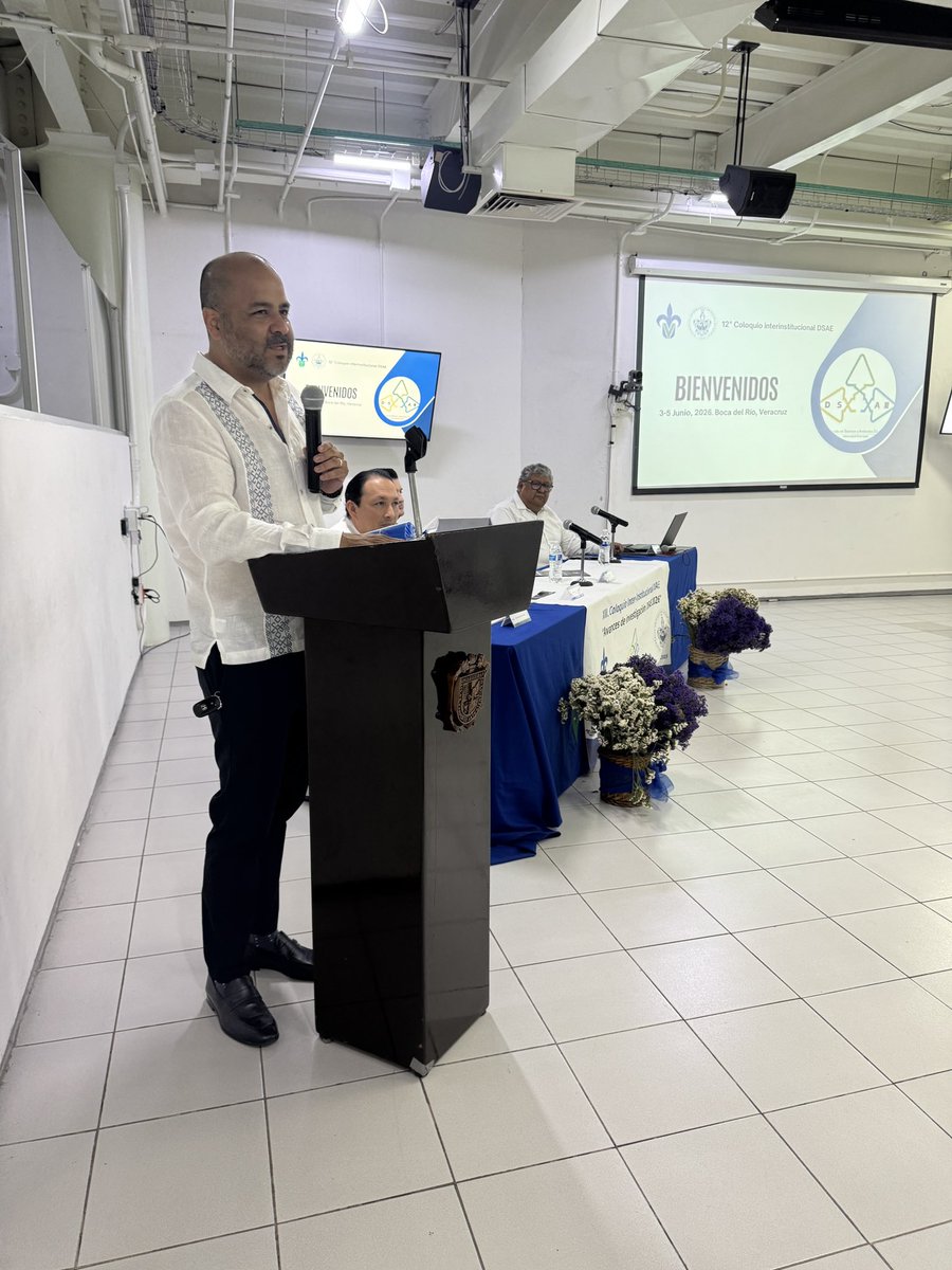 jesuslau's tweet photo. Inauguración del Coloquio Interinstitucional del Doctorado en Sistemas y Ambientes Educativos,
@DSAEUV @dsae_buap por Vice Rector, Región Veracruz de @UV_Veracruz / @redeln @aglagunes https://t.co/jd04V8WTXy