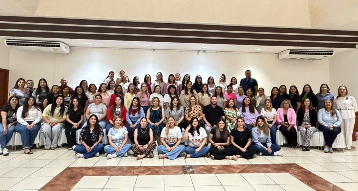 SECSonora's tweet photo. Aprender al ritmo de la música. 🎵✨ 

Docentes de educación preescolar participaron en la capacitación “Ritmo y Aprendizaje para el Desarrollo Integral de Alumnos en Educación Preescolar”, fortaleciendo estrategias que impulsan el desarrollo cognitivo y emocional de estudiantes. https://t.co/04RYzBhaYU