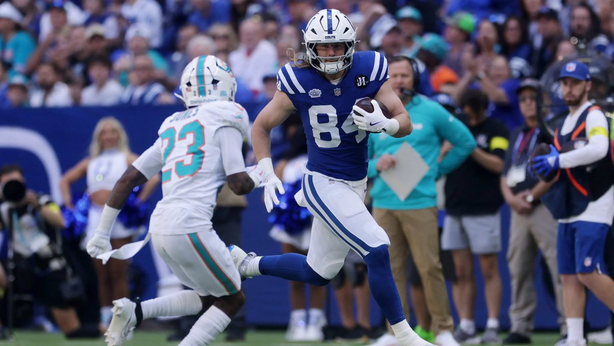SleeperColts's tweet photo. Tyler Warren is already feeling the love in Indianapolis:

“These people here are great, and the fans and kind of the support and love they have for the Colts is awesome to be around”

I think Indy’s going to like him too. https://t.co/4Sr36WbXQs