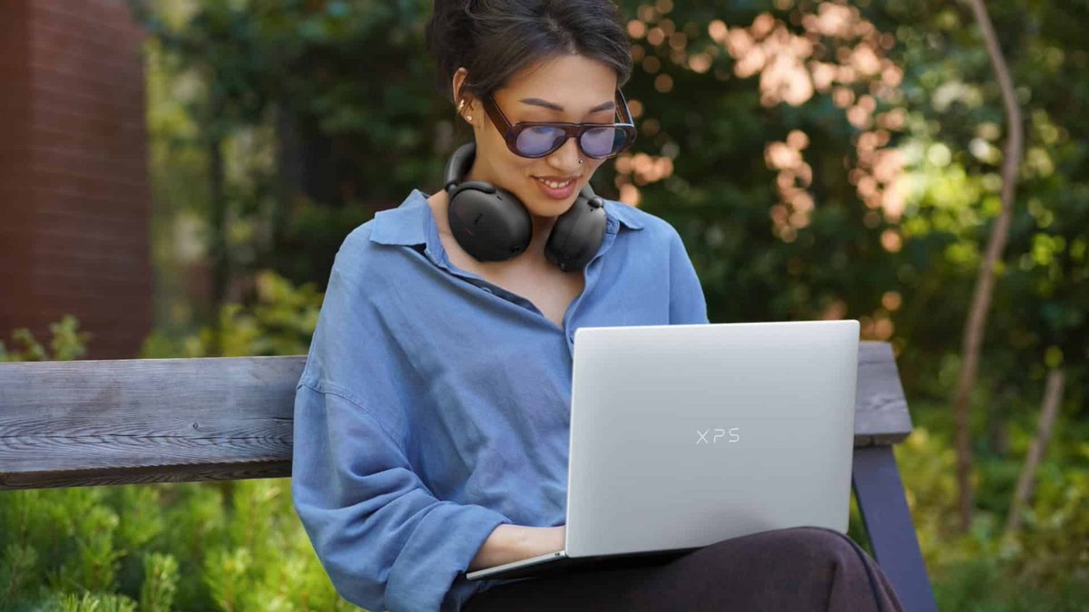 dailytechonx's tweet photo. Introducing Dell's new XPS 13: A sleek, feature-packed laptop starting at $599. With a 2.5K touchscreen, backlit keyboard, and Wi-Fi 7, it's a game-changer in the budget laptop market. Link: https://t.co/fJPpQcDu11 #Dell #XPS13 #Laptop #Notebook #Ultrabook #Tech #Gadgets #Computing #Windows #Touchscreen #Display #Keyboard #WiFi7 #Portable #Performance #Budget #Innovation #Launch #Productivity #Hardware