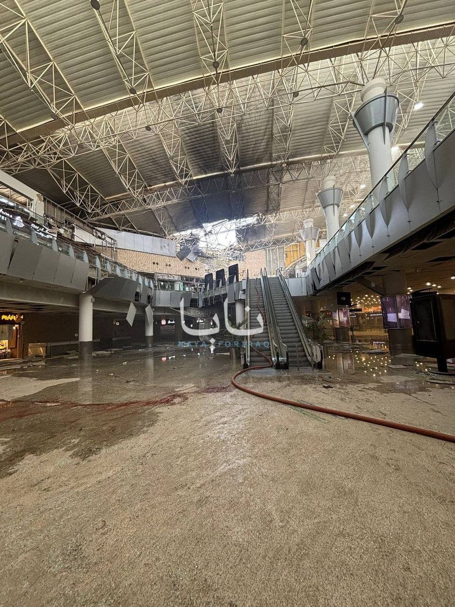 lucaasmk's tweet photo. While CENTCOM claimed to have intercepted all Iranian drones, images from Kuwait Airport — identified as the origin of the recent attack on Iran — show that the drones successfully hit their targets.
#iranvsisreal #i̇ran #usvsiran #iranwar #Irán https://t.co/8xKNmHmNTL
