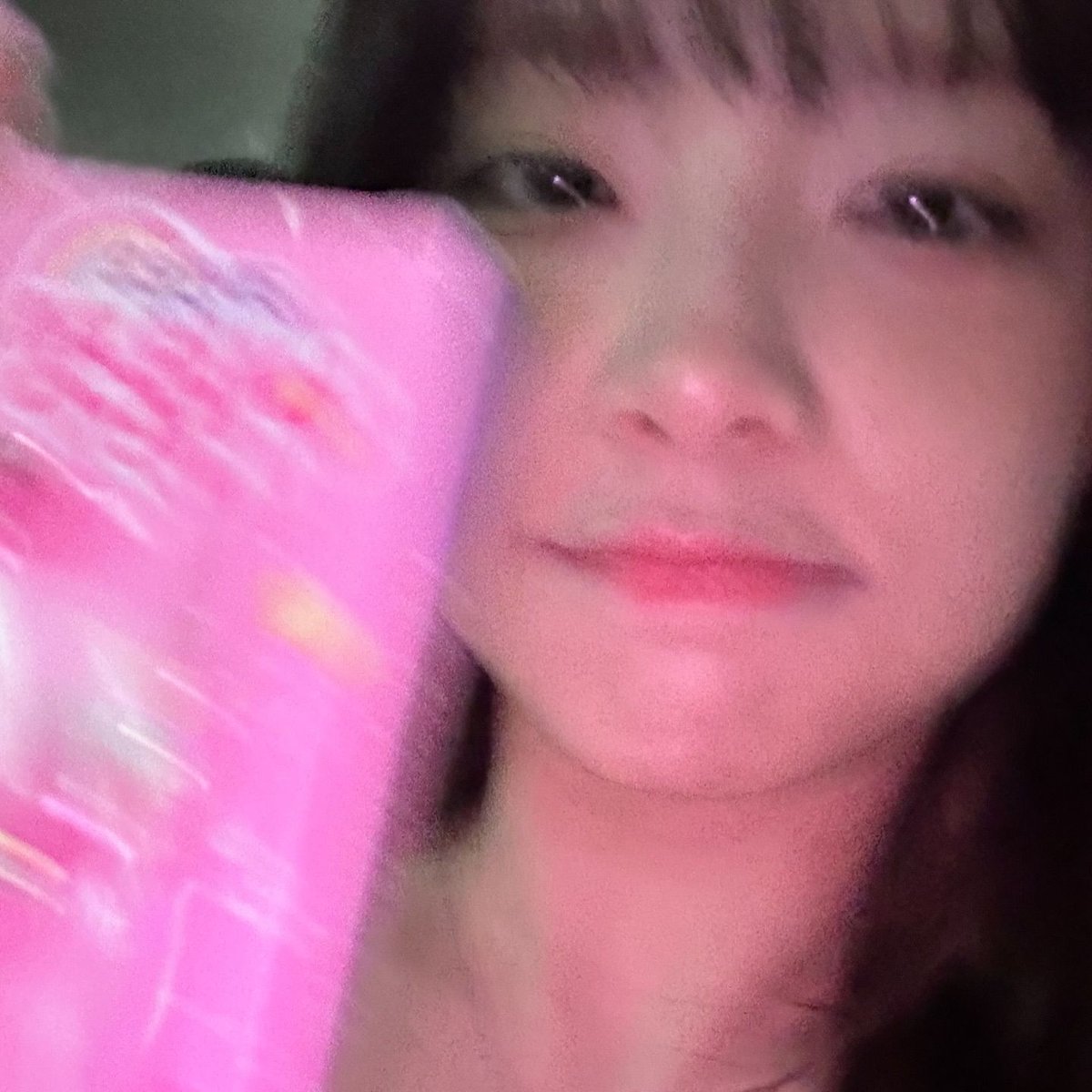 cherienotes's tweet photo. I'm gonna #꧑ee𝕥ꕀ𝑚och𝕚𔓘۫𓈒࣪𝕣u𝕒! Y que soporten los envidiosos porque yo sí conseguí mi entrada a mucha honra, y ni piensen que me iba a perder el #𝐻α𝕣uαʼ𝓼ː𐙚𝑓α︪︩ns𝕚gn por nada en el mundo, desde primera hora estoy en la fila con mis regalitos esperando por mi turno. https://t.co/5kp5VlT3Bn