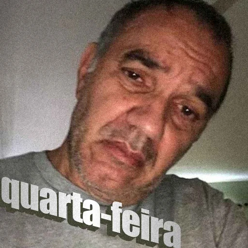 nofimdatarde's tweet photo. pintor foi fazer serviço em casa hoje às 8h30

8h25: "vou atrasar"
ok. e que hora tu acaba?: "13h". ok.

13h20: "seu lucas, quebrei o reboco ali, vou comprar material pra consertar mas libero ainda hoje, só que mais tarde" https://t.co/fhPUZk2l4F