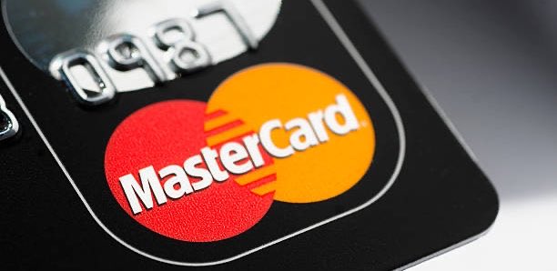 BourseWayne's tweet photo. MASTERCARD $MA 💳 

Ouverture d’une petite ligne à 465$ sur le géant des paiements pour réinvestir une partie du cash issu de la vente de American Express.

Une valo plus raisonnable pour une boîte qui délivre sans cesse mais une valo qui reste exigeante donc prudence. https://t.co/rXRSXXGdra