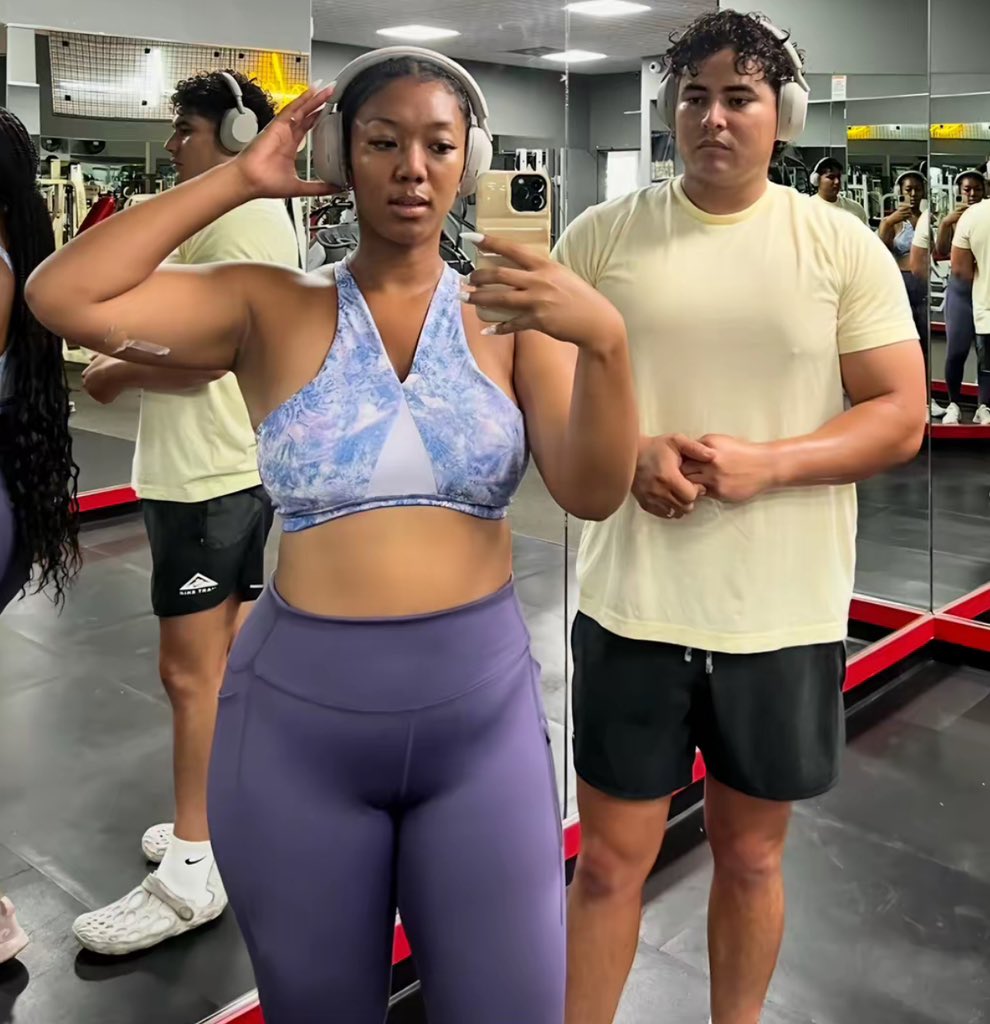 saint_oreoluwa's tweet photo. 3 years in the gym, fueled by consistency, discipline, and healthy love, building stronger and healthier bodies together💪🔥 https://t.co/428psf6kWd