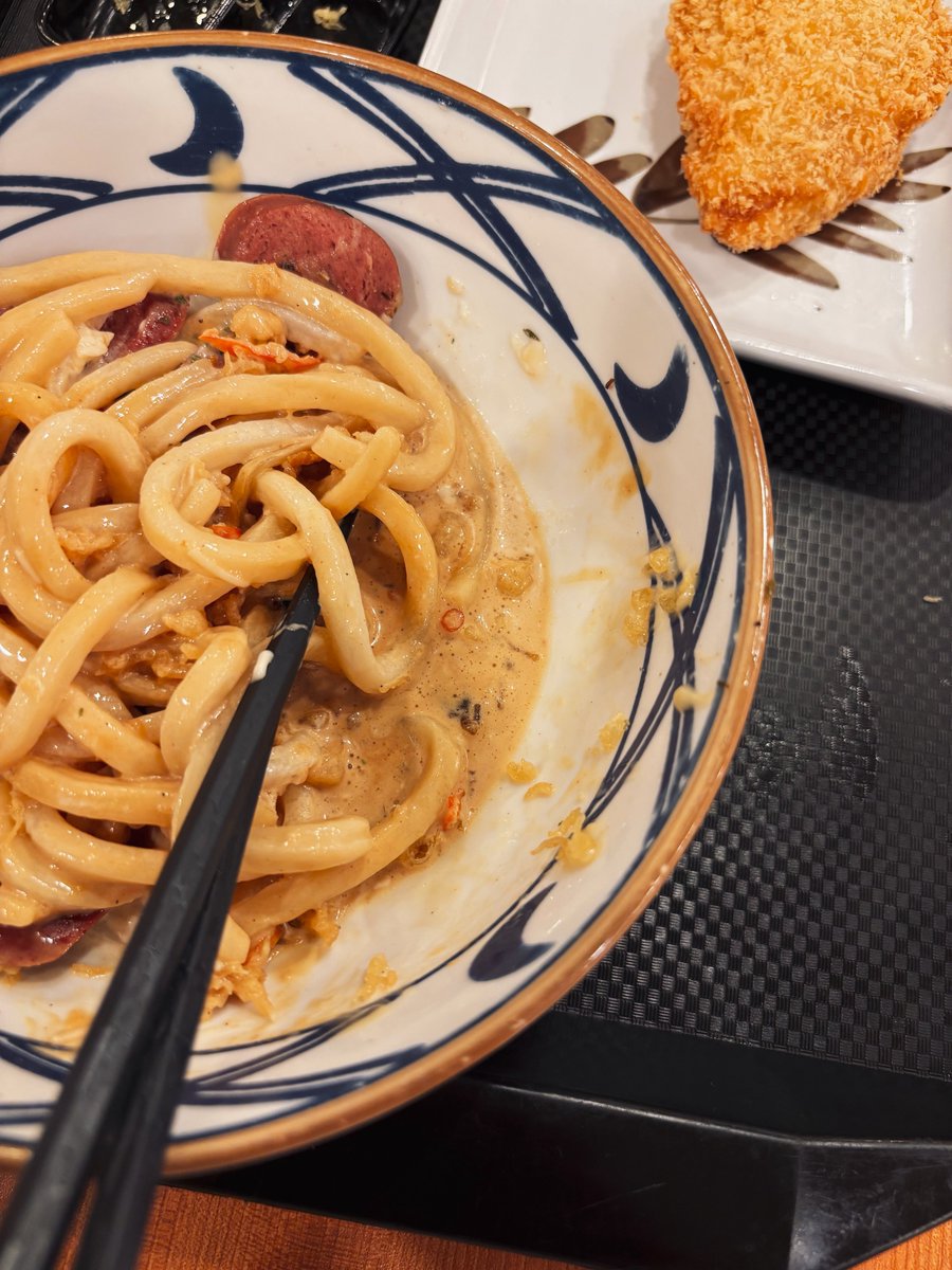 full0fsheet's tweet photo. ada yg tau ga sih sosis yg dipake marugame nih merk apa yaa?? ENAK BGTTT WEHHH😭❤️ https://t.co/4jbpqh79f4