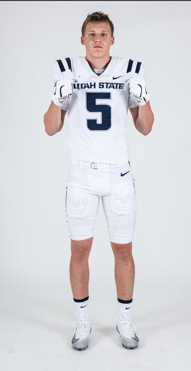 gklarsen05's tweet photo. I had a great visit at @UtahStateFootba earlier this week, gained a lot of information about their program! https://t.co/MEIk0Pv1pv
