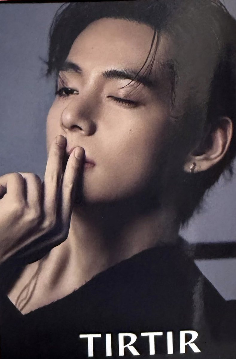 taeguide's tweet photo. Full pictures. Ugh the hair is so good https://t.co/YfDyxjgIjP