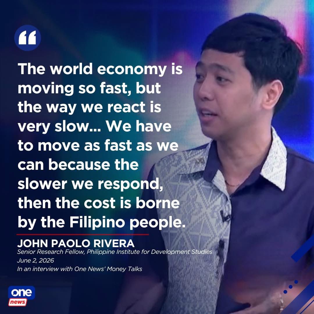cathyyang's tweet photo. Philippine Institute for Development Studies Senior Research Fellow John Paolo Rivera said the proposed strategic petroleum reserve serves as a reminder of the importance of long-term planning in energy security.

He said slower responses to global developments can raise costs for Filipino consumers, underscoring the need for policymakers to think beyond short-term horizons.

📷: One News

WATCH: https://t.co/hg6K5YmhJV
