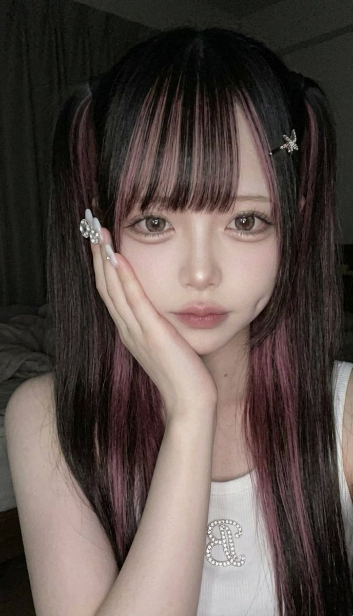 mia72r's tweet photo. 地雷系と付き合う覚悟あるならｵｶｽﾞ毎日送られる覚悟あるってことだもんね？？ https://t.co/p35YUB99Ws