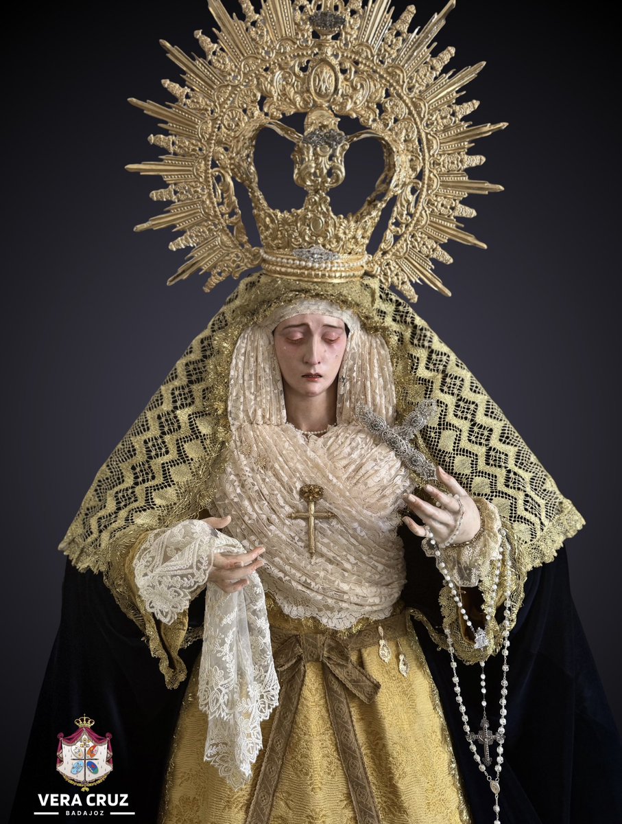 juantinocoz's tweet photo. Mi Virgen de la Consolación ataviada para el Corpus Christi. https://t.co/3d71xl0MEL