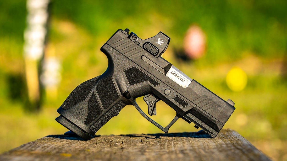 Guns.com tweet media