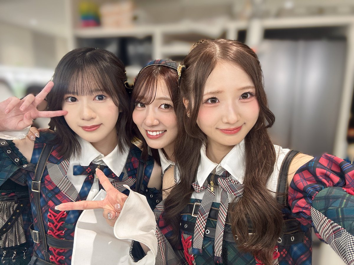 yumemi_sako0205's tweet photo. ここからだ公演
ありがとうございました！！
足元が悪い中会いに来てくれてありがとうございます（ ᵕ̩̩ ᵕ̩̩ ）♡ペンライトとふりふりしてくれてありがとう!楽しかったです🍀 https://t.co/ZyF4nFpCRQ
