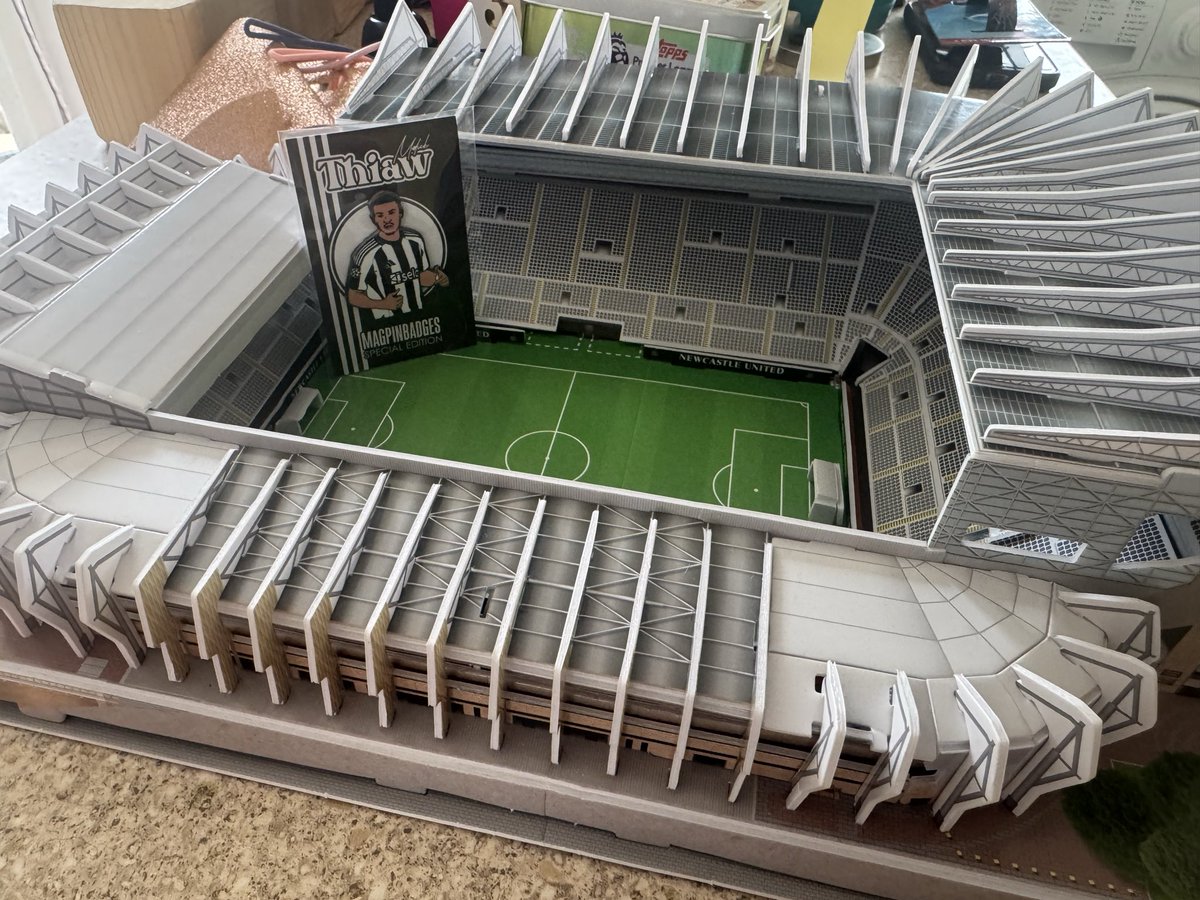 antmc92's tweet photo. Great delivery this morning @Magpin1 thank you 👏✔️⚫️⚪️ https://t.co/mEUFn5k3CG