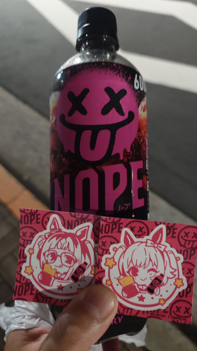 yottanbyte's tweet photo. 本日の減量晩飯は、チキン2つ飲み物付きです https://t.co/KcBUFD7MrA