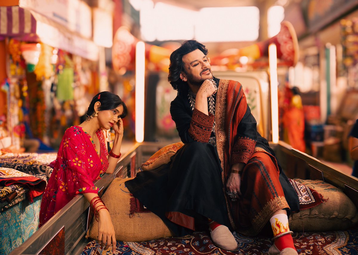 AdnanSamiLive's tweet photo. Thoroughly enojyed making ‘LIPSTICK’, a song that is all about being confident, standing up against anything that limits you and simply having fun with life.

#newrelease https://t.co/Qi3db3gWfZ