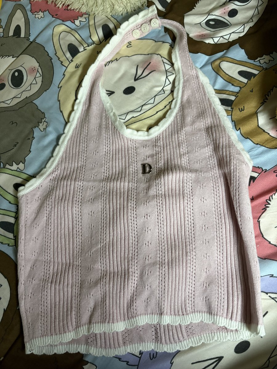 minju_mu's tweet photo. ส่งต่อเสื้อแบรนด์ https://t.co/X0j1CZO5g3
- Daydream top เสื้อคล้องคอ ทรงเข้ารูป ดีเทลติดอะไหล่โลโก้แบรนด์กลางอก ปล่อย 200 รวมส่ง (from 323.-)
#ส่งต่อเสื้อผ้า #โล๊ะตู้เสื้อผ้า #เสื้อผ้ามือสอง #โล๊ะเสื้อผ้า #ส่งต่อcintage #ส่งต่อstylist
#ส่งต่อbeming https://t.co/U2lmMuY2FL
