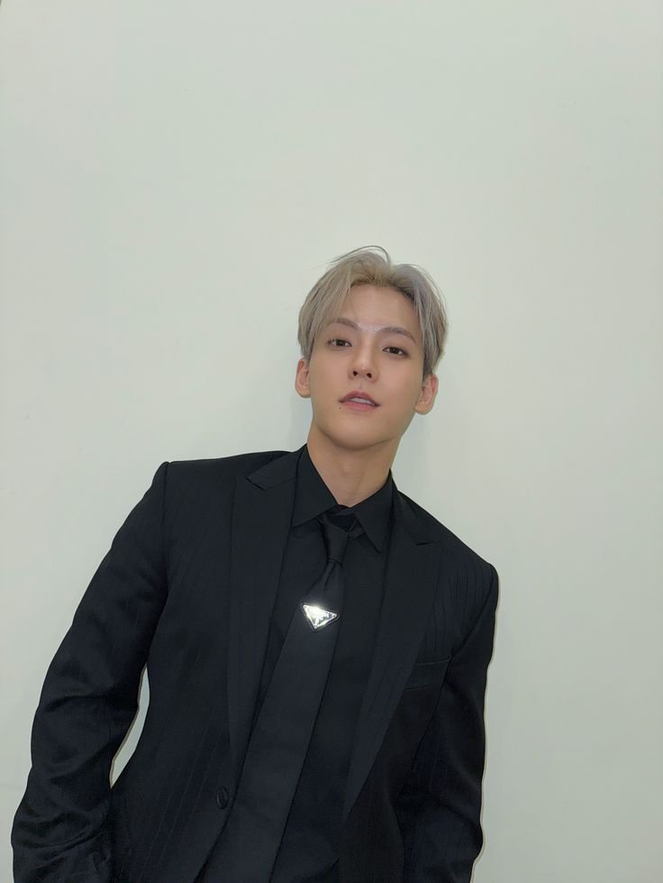 CADENCENT_'s tweet photo. ᅠ

︎︎

Bringing his signature charisma to the racetrack, #HARJUNALEE takes center stage as the official host for 𝐃𝐫𝐢𝐟𝐭𝐞𝐫𝐚 at 𝐌𝐚𝐧𝐝𝐚𝐥𝐢𝐤𝐚 𝐜𝐢𝐫𝐜𝐮𝐢𝐭 this season

ᅠ https://t.co/WdEE0YIUjd