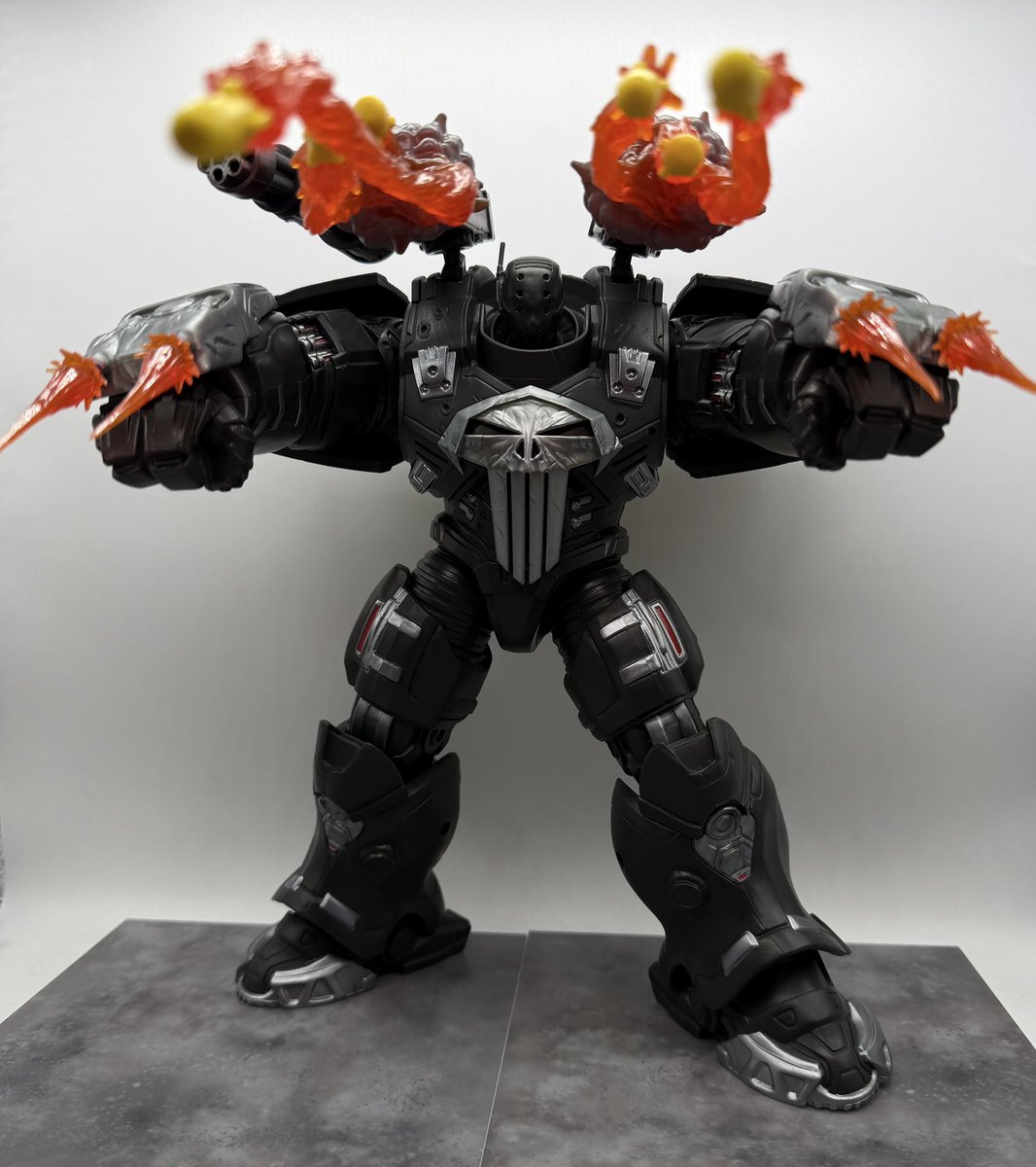 パニッシャー ハルクバスター・アーマー #マーベルレジェンド