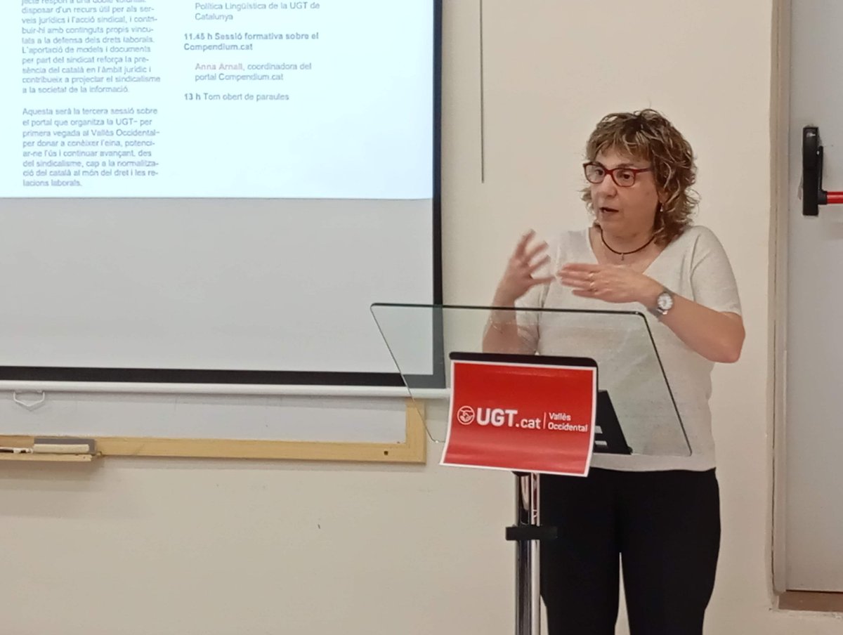 catalaugt's tweet photo. Hi han intervingut la secretària general de la @ugtvallesocc, Esther Espigares, la responsable de Política Lingüística d'@ugtcatalunya, Núria  Solé,  Rogeli Montoliu, president del @conselladvocat i Eulàlia Barros, degana del @icasbd. La formació ha anat a càrrec d'Anna Arnall. https://t.co/KBei50qXHG