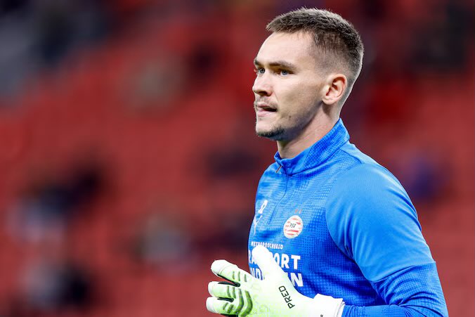 PSVglobal's tweet photo. 🚨#Napoli continue to keep a close eye on Matěj #Kovář. 🇨🇿👀

Interest from the Italian club was reported earlier this week and remains concrete as things stand. It is still unknown if #PSV will cooperate in a departure.

🥇@Ekremkonur https://t.co/ExQLk7tUZg