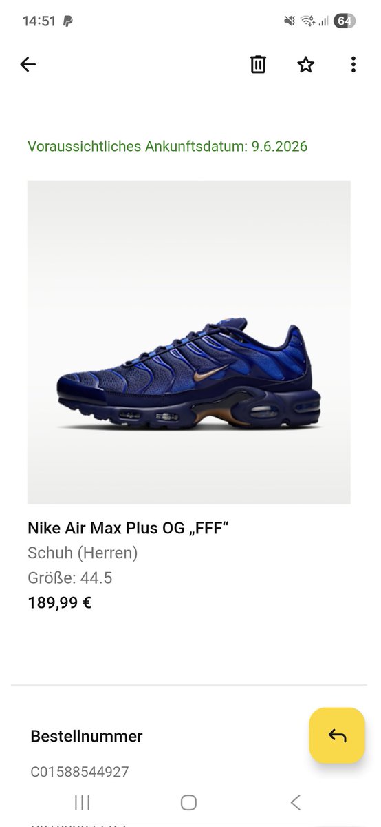 Marian54458609's tweet photo. Good boy paid for my new sneakers🤑🤑🤑 https://t.co/5LTtVoke6a