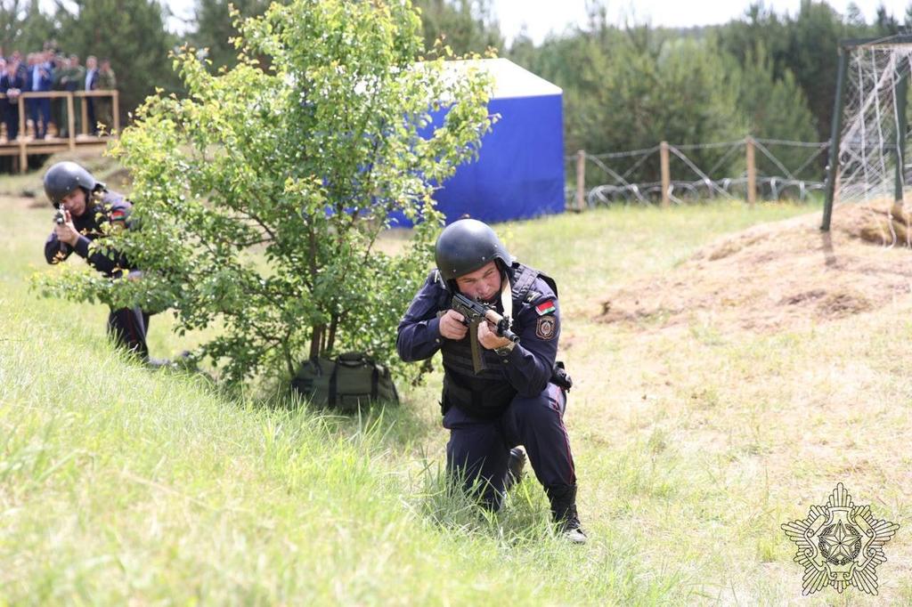 MOD_BY's tweet photo. В Витебской области проходит сбор по территориальной обороне с руководящим составом органов управления территориальной обороны. 

Подробнее читайте здесь ➡️ https://t.co/qSKZttMFmd https://t.co/e6U5yRgYK3